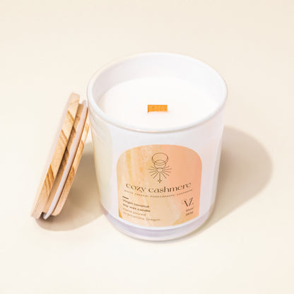 Cozy cashmere coconut soy wax candle I white freesia, lily , cashmere - Vincent Land Candle Co.